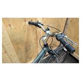 Trek Multitrack 7100 Adult bike