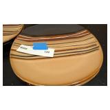 Hometrends partial set of ceramic dishes 3 medium plates, 3 large plates, 4 bowls, and one mug