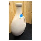 2 ft tall beautiful decorative vase