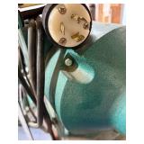 Grizzly G3623 Industrial Buffer with Stand