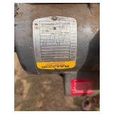 Heavy-duty wood sanding, Cleaning, de-barking, finish spraying on conveyor line designed for handling trim, rough sawn and smooth lumbe