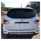 2015 Nissan Pathfinder SV