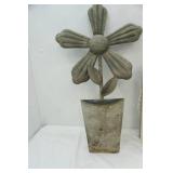 Metal Wall Decor. Flower and Letter Pouch