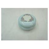 Vintage Bavaria Porcelain Trinket Box. 5" diameter