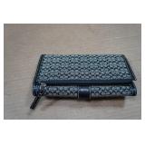 Coach Soho Hobo Shoulder Bag with Matching Wallet