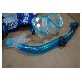 Cressi Blulove Adult Snorkel Set - Fin Size L/XL