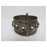 Ornate Old Middle Eastern Dhofar Bracelet w/Screw Clasp