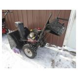 Yard Machine 8 hp 26 Snow blower with electric start. Heavy duty unit. Used condition. Tested & works. As shown. *THIS ITEM HAS A RESERVE.