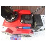 Toro 721E power clear snow thrower with electric start. Tested & works. As shown.