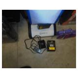 Hoover One power cordless vacuum with 2 good batteries & charger. Looks new but wont power up. As shown.