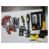 800 lumen Cree LED flashlight, inte...