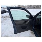 2005 Ford Escape 4WD only 97,164 miles!