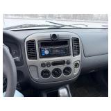 2005 Ford Escape 4WD only 97,164 miles!