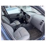 2005 Ford Escape 4WD only 97,164 miles!