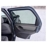 2005 Ford Escape 4WD only 97,164 miles!