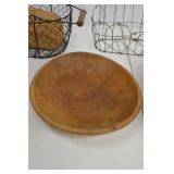 Mixed Lot Wooden Bowls and Wire Baskets - Kitchen/Home Decor (5 Pieces)