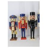 Nutcrackers - 6-Piece Wooden Military Figure Set