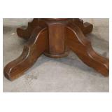 Round Oak Dining Table with Four Curved Legs