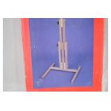 Scroll Frame on Stand - Stitchers Wonder! Adjustable Rotating