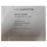 Liz Claiborne Signature Plush Jacqu...