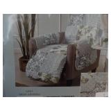 Patchwork Scalloped Reversible Furn...