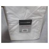 Madison Park White Satiny Shower Cu...