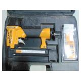 Bostitch BT200 2" 18-Gauge Straight Pneumatic Brad Nailer W/ Case Manual