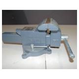 Pro-Grade 5" Bench Vise
