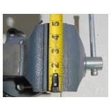 Pro-Grade 5" Bench Vise