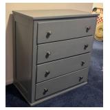 LL  - Vintage Gray Painted Wooden  4-Drawer Dresser