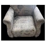 FR - La-Z-Boy Patterned Upholstered Recliner Chair