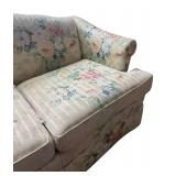 U - Vintage Floral Sofa / Couch