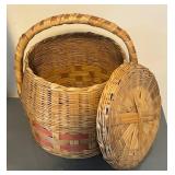 LL  - Vintage Woven Basket