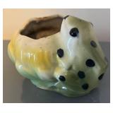 LL  - Petite Vintage Frog Planter