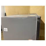 Vissani 18.7 cu. ft. Bottom Freezer Refrigerator in Stainless Steel (Minor Transit Damage)