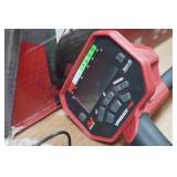 Minelab Vanquish 440 Metal Detector Adventure Pack