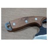 Rolled Carbon Steel Finger Hole Hunting Knife