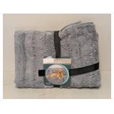 NEW BRENTWOOF WATERPROOF PET BLANKET AND FURNITURE PROTECTOR (GRAY)