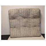 NEW KIRKLAND SIGNATURE LARGE PET BED (BROWN/CREAM)