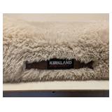 NEW KIRKLAND SIGNATURE FUR BED (CAMEL)