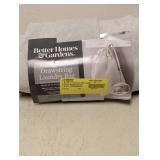 NEW BETTER HOMES & GARDENS CHAMBRAY DRAWSTRING LAUNDRY BAG