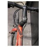 Trek 7.5 FX Hybrid Bicycle with Shimano Alivio 17.5in Frame