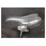 Trek 7.5 FX Hybrid Bicycle with Shimano Alivio 17.5in Frame