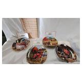 Lot of 4 IH Collector Plates