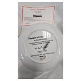 Lot of 4 IH Collector Plates