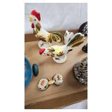 Chicken Theme S/P, Toothpick Holder, Figurines, Tin Toy with Wagain