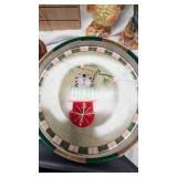 Vintage Chicken Lot w/Holiday Dessert Plates(4) and Small Lantern
