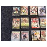 18 Nfl Football Cards