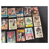 22 Nfl Football Cards