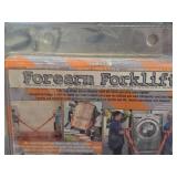 Forearm Forklift Lifting Straps, Shoulder Dolly Moving Straps (in original packaging)